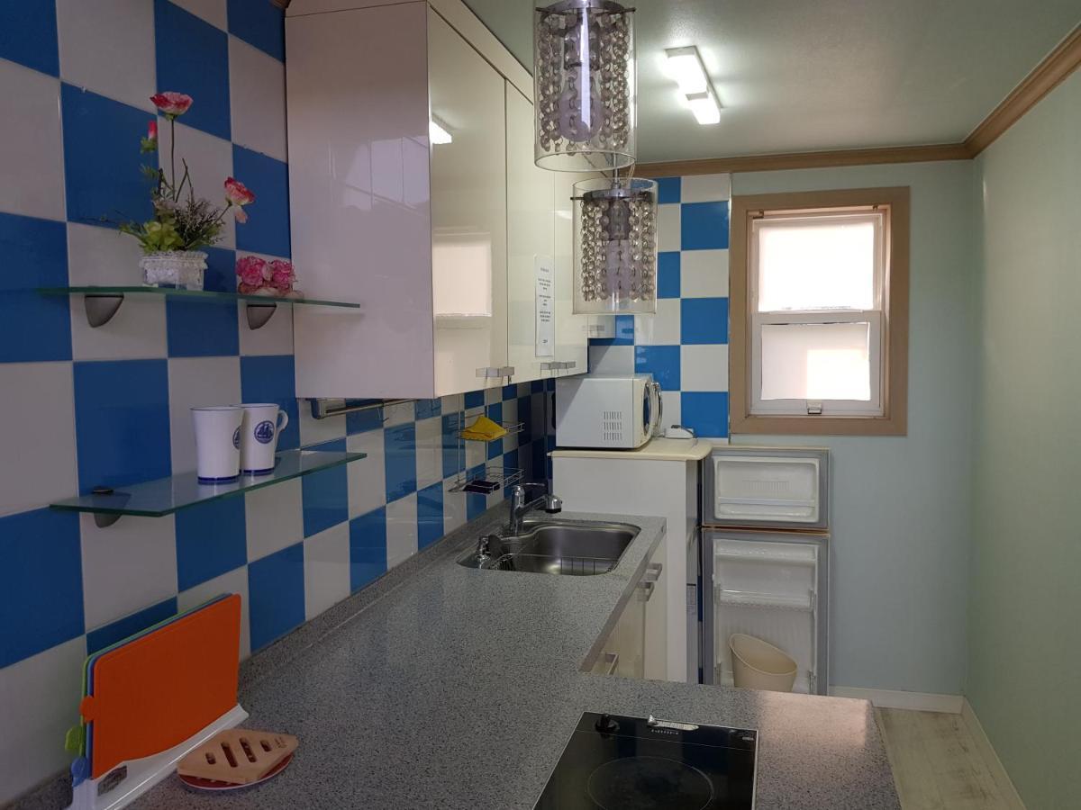 נמהא Rainbow Hill Pension מראה חיצוני תמונה